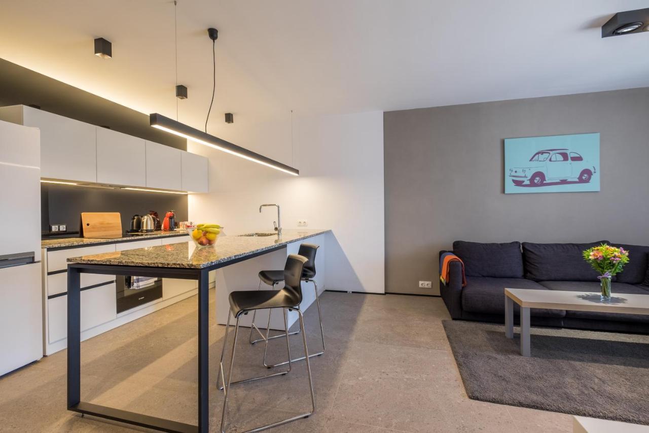 City Apartments - Mall Of Sofia & Metro Station エクステリア 写真
